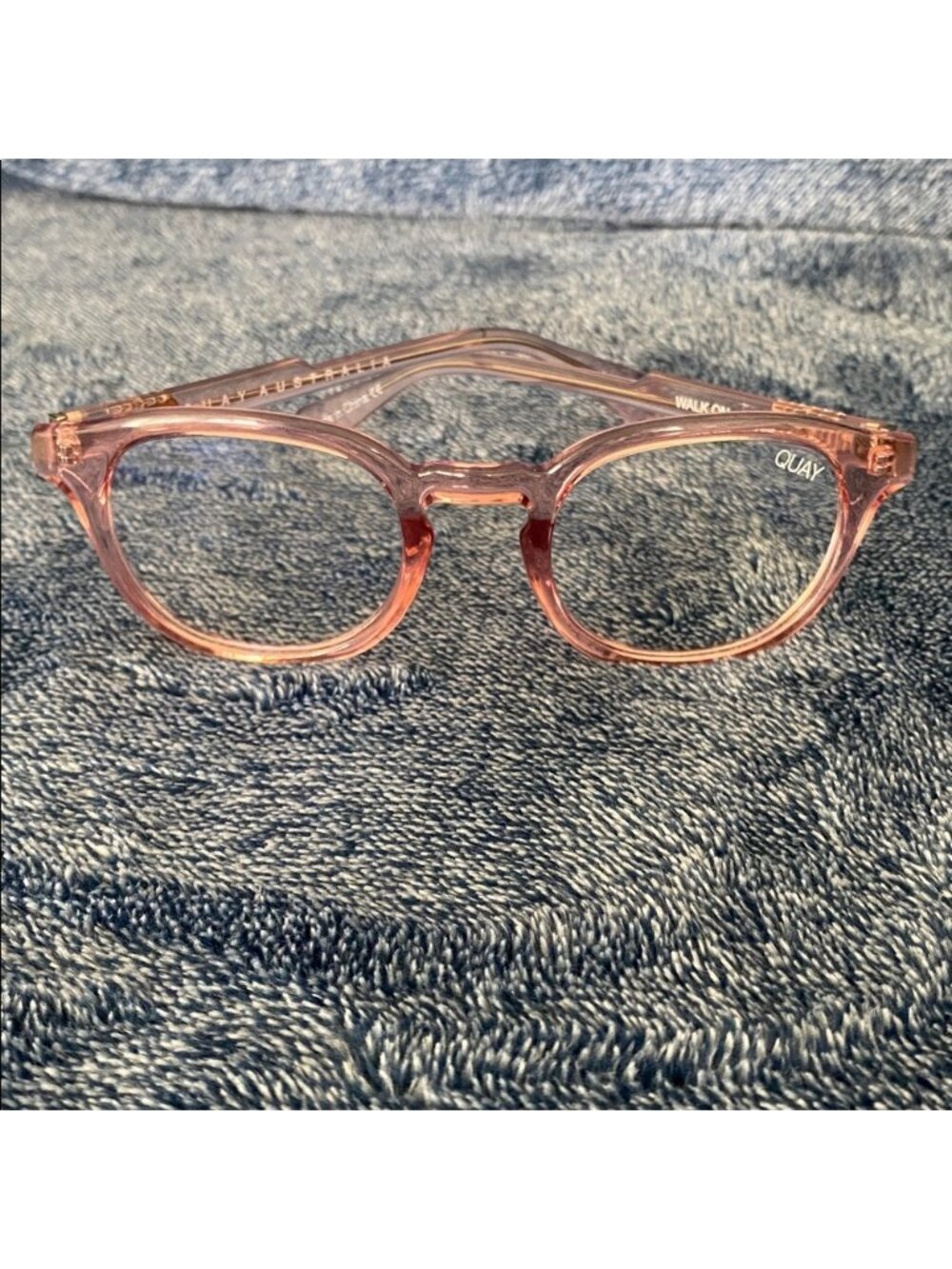 Quay Australia Walk On Blue Light Blocker Glasses Pink Transparent Frames $80